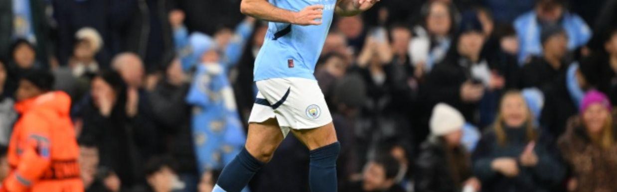 曼城官宣34岁前队长自由身离队：回归1年后再分手 签土超豪门2年